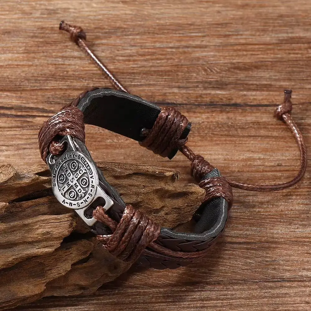 Retro Men's Hand-Woven Leather Bracelet - Adjustable Pull Cord Design - Brown gallery image 8