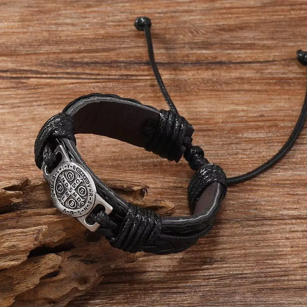 Retro Men's Hand-Woven Leather Bracelet - Adjustable Pull Cord Design - Brown gallery image 5