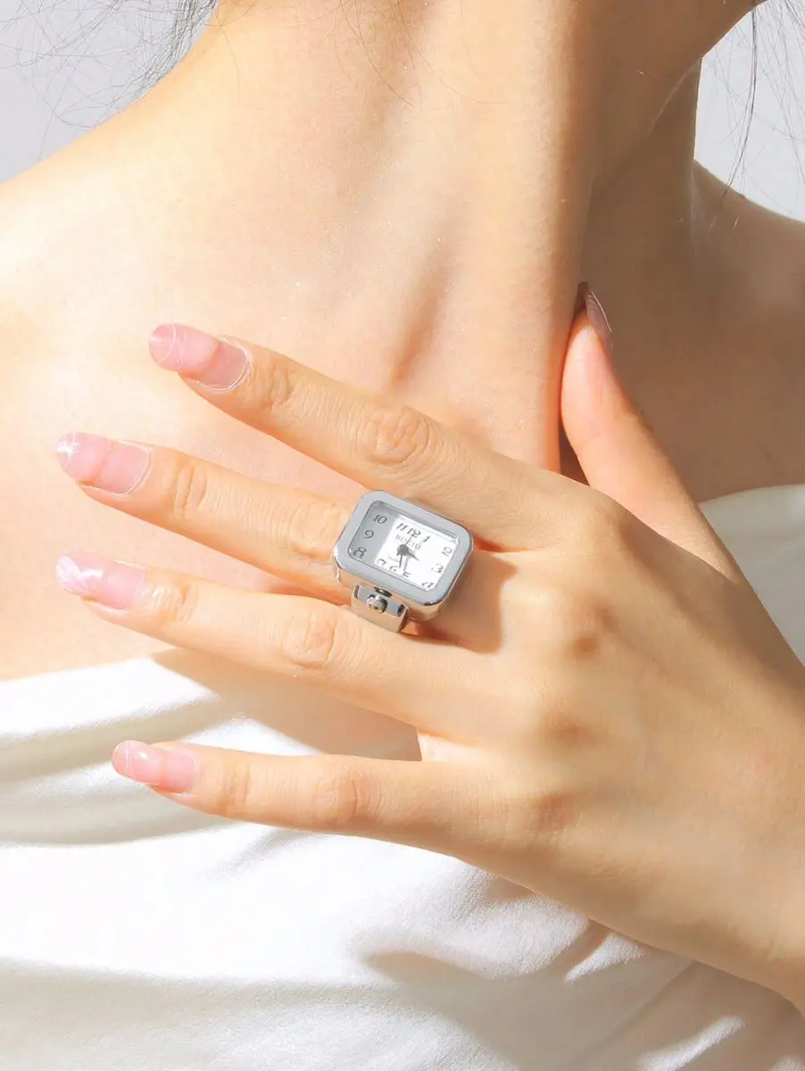 Elegant Adjustable Ring Watch for Women - Stylish Fashion Jewelry Timepiece gallery image 2