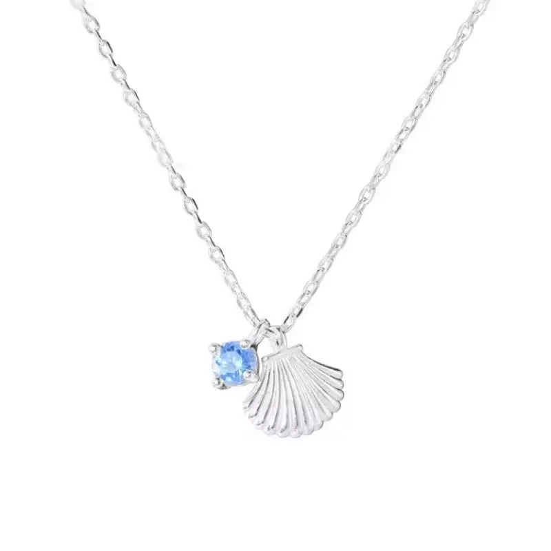 925 Sterling Silver Shell Pendant Necklace with Sparkling Rhinestone Inlay